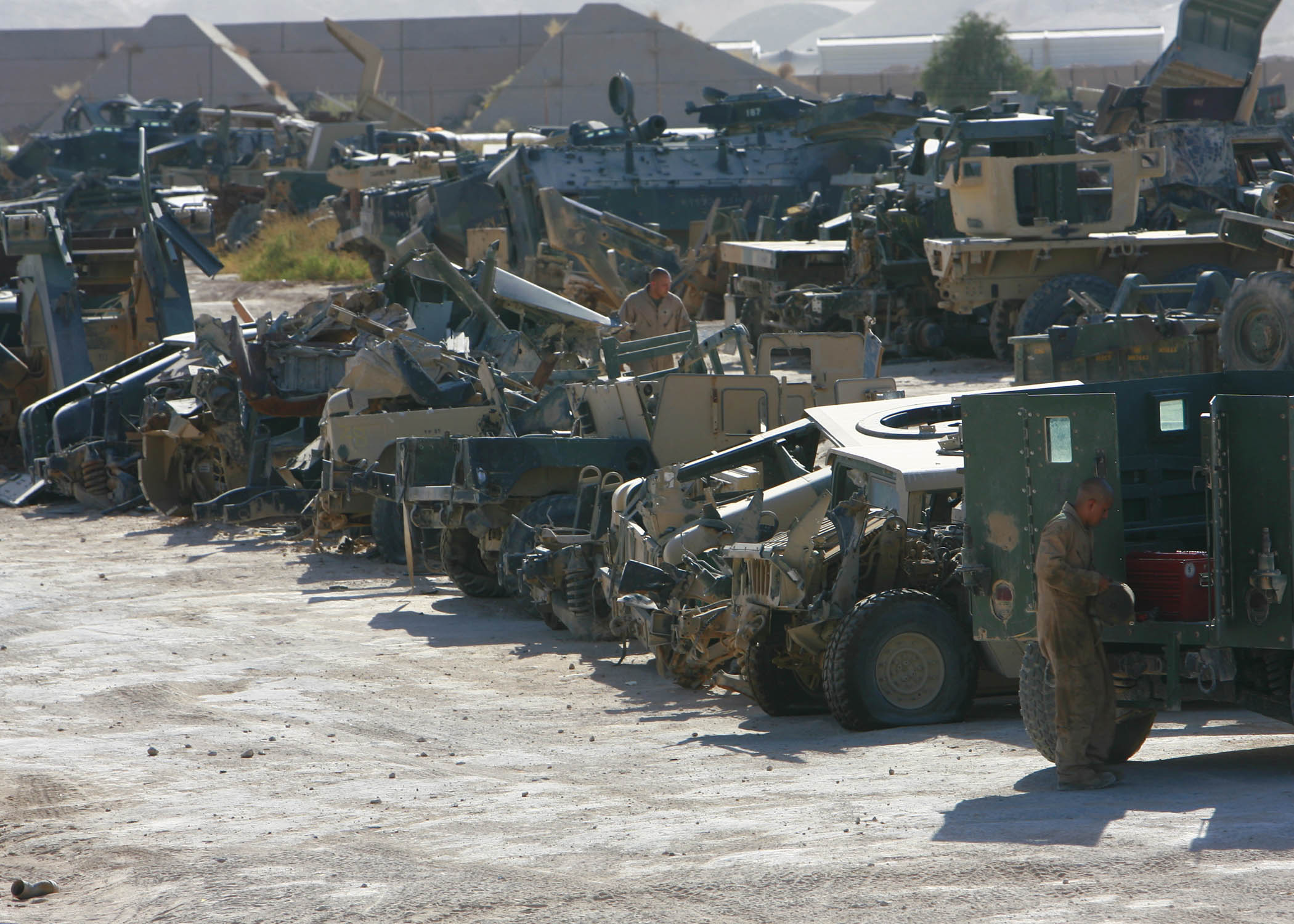 Automotive salvage yard keeps vehicles rolling at Al Asad > 3rd Marine