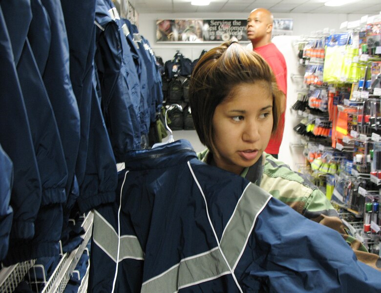 lackland afb military clothing sales