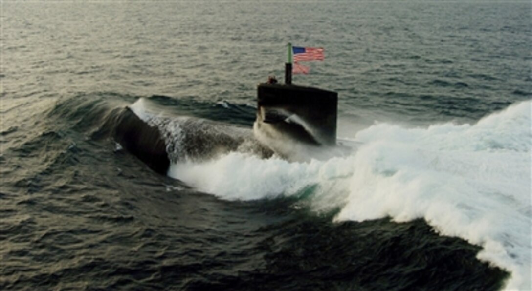 The USS Albuquerque (SSN 706) participates in a photo exercise in the Persian Gulf on Sept. 10, 2006.  