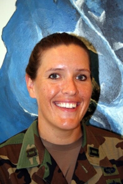 Capt. Abigail Ruscetta (U.S. Air Force Photograph by Dylan Laurie)