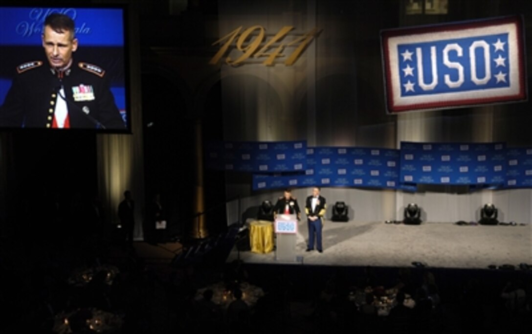 Chairman of the Joint Chiefs of Staff U.S. Marine Corps Gen. Peter Pace speaks to the audience of the 65th USO Annual World Gala in Washington, D.C., Sept 28, 2006. The event paid tribute to servicemembers from each branch of the Armed Forces. 