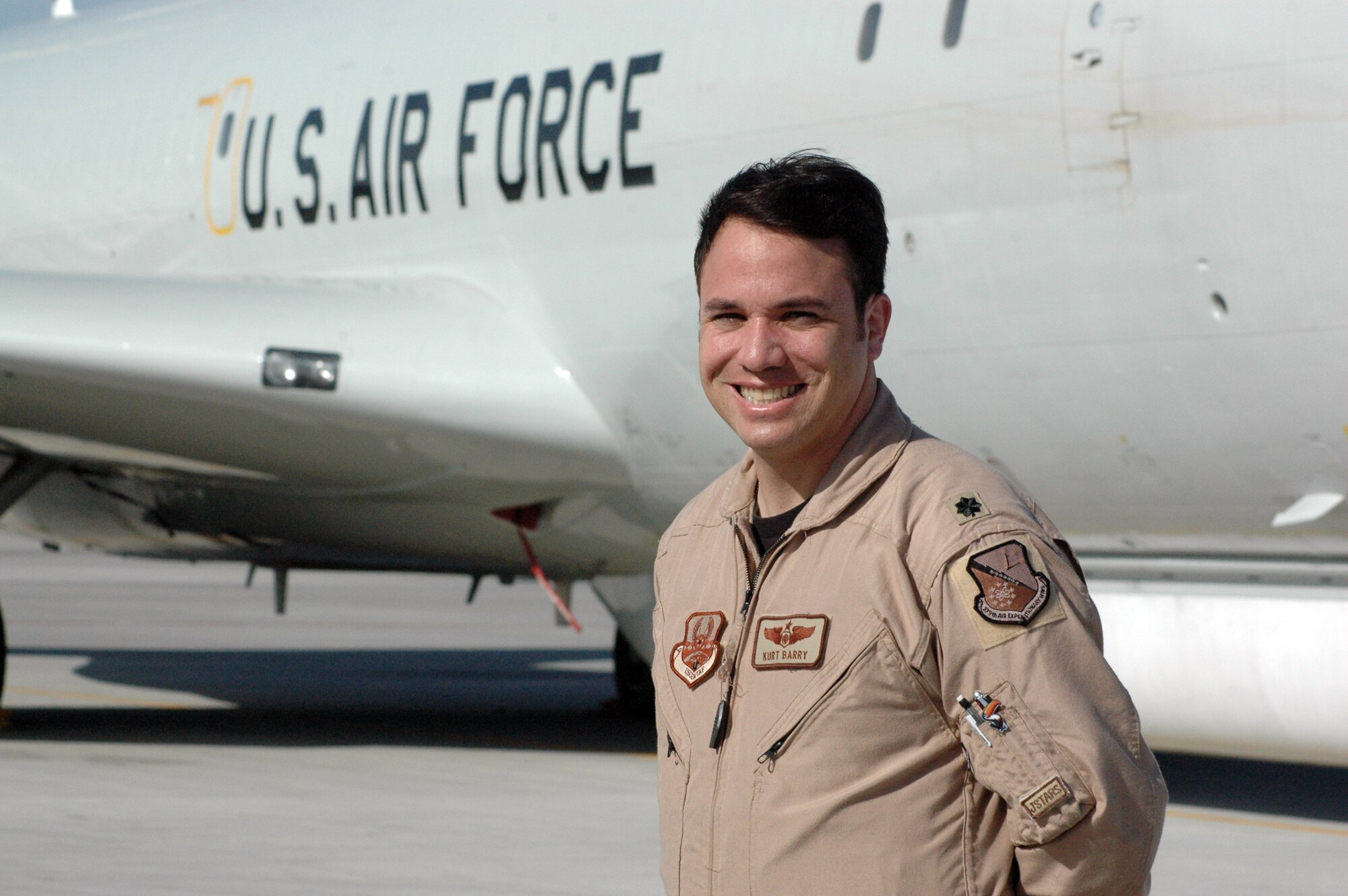 Lt. Col. Kurt Barry, 128th Expeditionary Air Command and Control Squadron air battle manager, beat cancer and fought to return to flying status. (U.S. Air Force photo/Senior Airman Erik Hofmeyer)