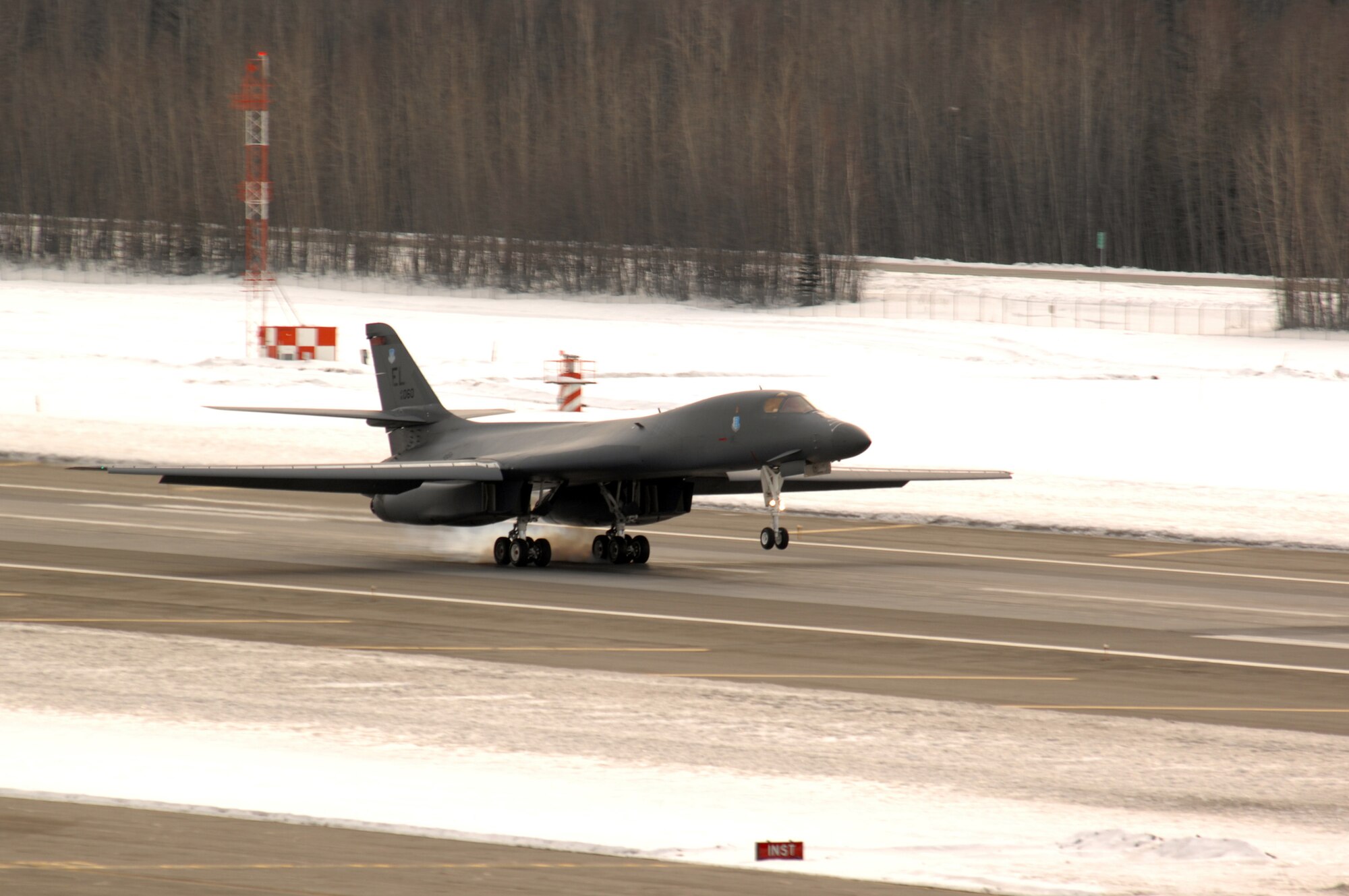 EIELSON AIR FORCE BASE, Alaska -- The first B-1B Lancer from Ellsworth Air Force Base, South Dakota, arrives on the flightline here on April 3 for Red Flag-Alaska 07-1. Red Flag-Alaska allows aircrews to practice large-scale combat missions. The exercises are conducted on the Pacific Alaskan Range Complex with air operations flown out of Eielson and Elmendorf Air Force bases. (U.S. Air Force Photo by Staff Sgt Joshua Strang)