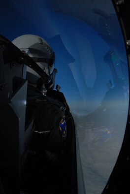 EIELSON AIR FORCE BASE, Alaska--Capt Matthew Yeatter, F-16 Fighting Falcon pilot from the 18th Fighter Squadron keeps alert for "Red Air" threats over the Pacific Alaska Range Complex during Red Flag-Alaska 07-1. Red Flag-Alaska is a Pacific Air Forces-directed field training exercise for U.S. forces flown under simulated air combat conditions. (U.S. Air Force photo by Master Sgt. Robert Wieland)