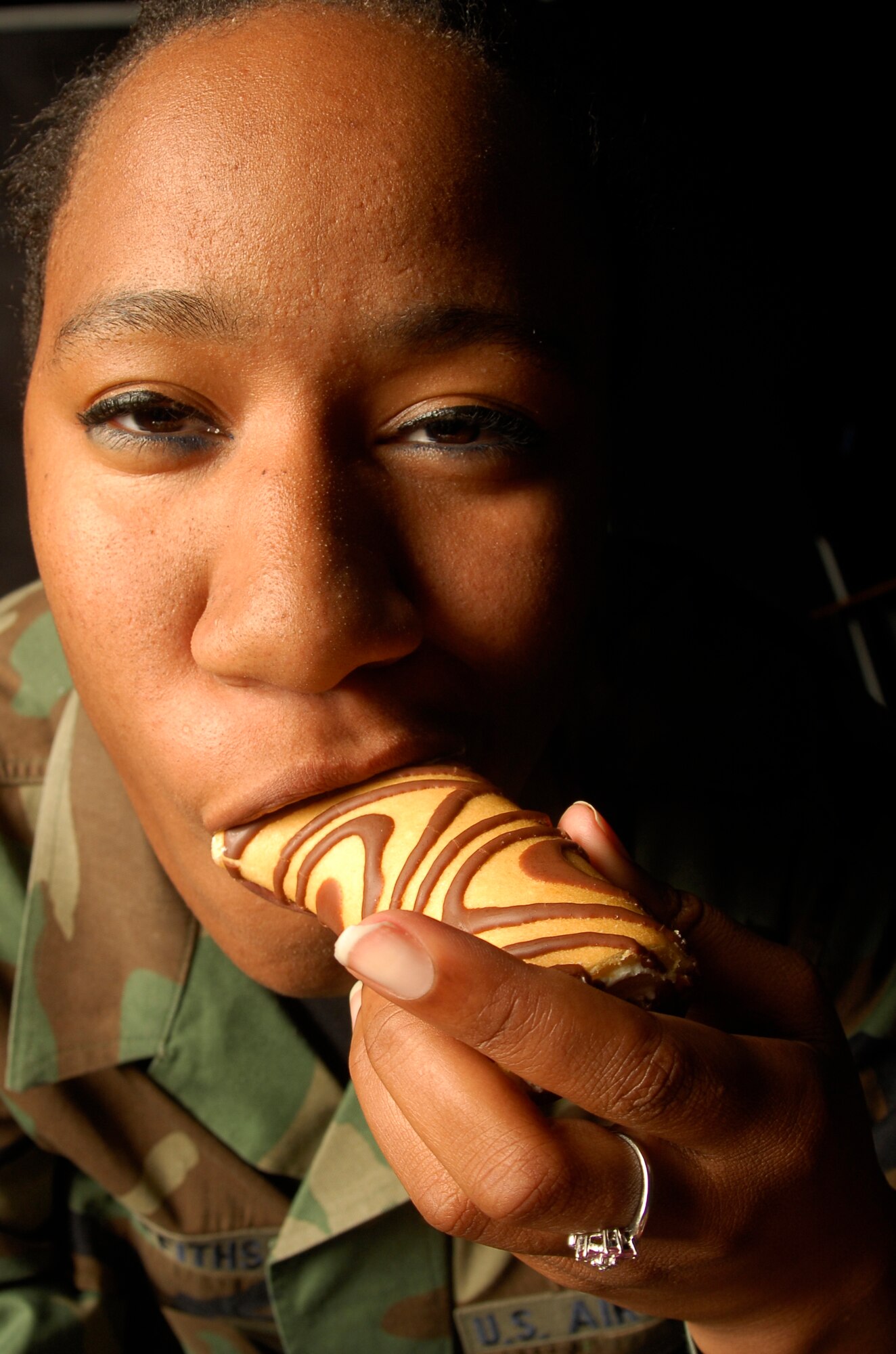 A sugary snack or beverage may feed an appetite, but a healthy diet will result in a healthier body and mental state.  Good nutrition involves balanced meals, proper portion sizes and lots of water while avoiding fad diets.  (Photo by Staff Sgt. Jamie Lessard)