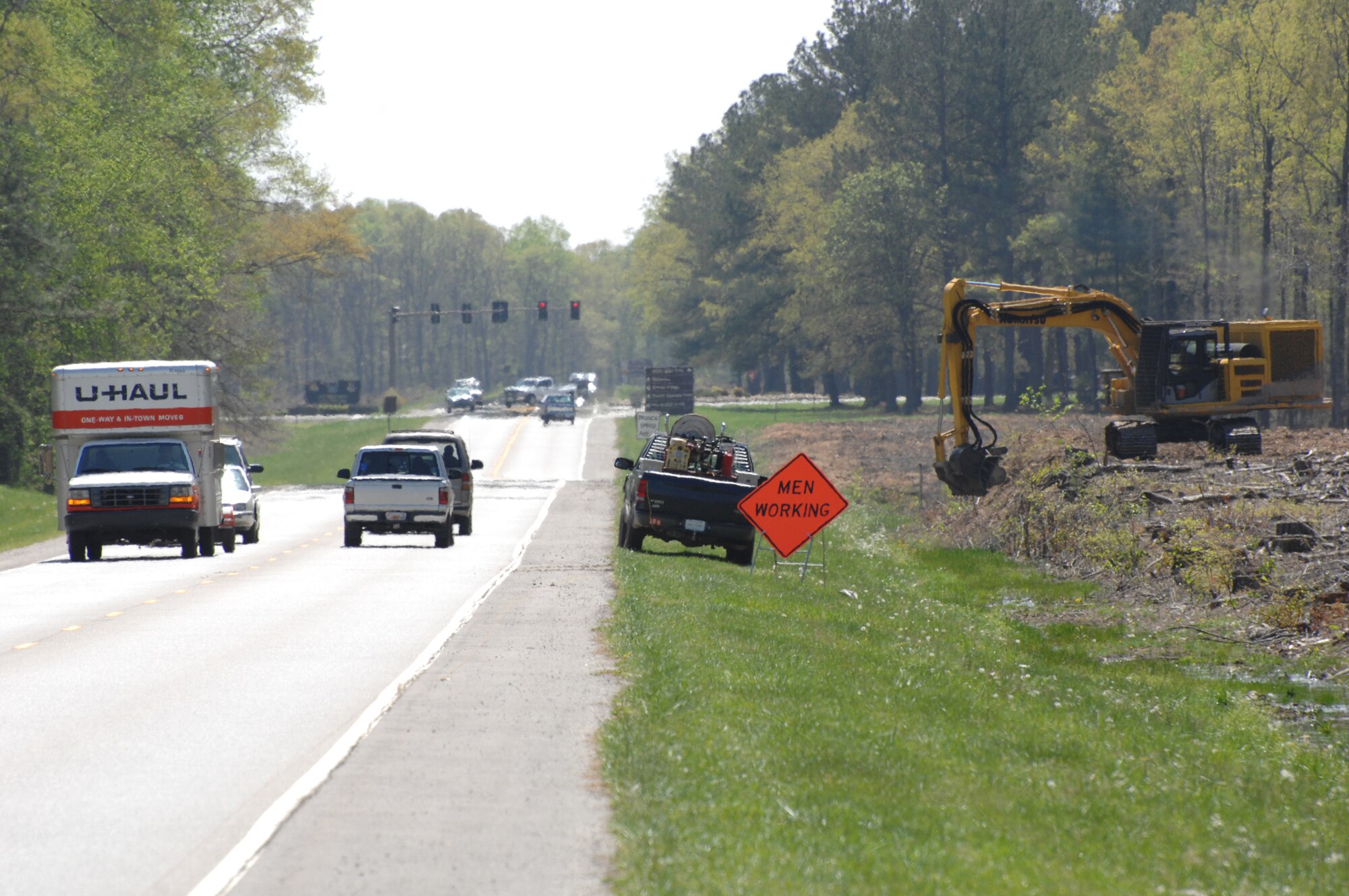 The stump grinding work on Wattendorf Memorial Highway that began earlier this month will proceed from the Main Gate to I-24, back toward the Main Gate on to Rowland Ditch, then down South Hap Arnold Drive, then on to Tullahoma on the south side of the highway. Then back toward Rowland Ditch Drive on the north side of the highway. The period of the contract goes through November 2007. The Gyro-Trac mulching machine is used to follow the tracked stump grinder to mulch the large chunks of debris into finer mulch and scatter the mulch over the work area. (Photo by Rick Goodfriend)
