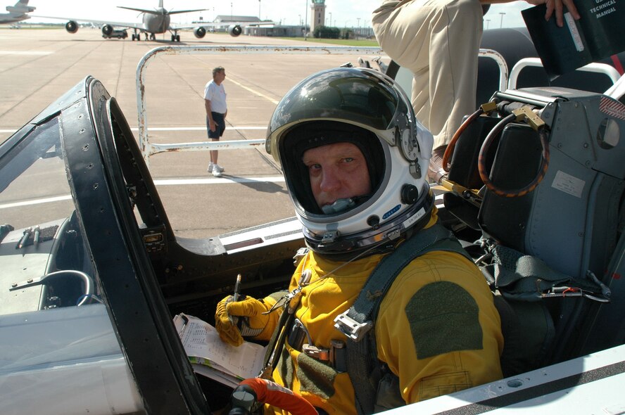 Col. Andrew Roberts prepares for takeoff in the WB-57 for a science global climate change flight to 65,000 feet. Colonel Roberts retired today after 30 years of combined active-duty and Reserve service. (Courtesy photo)