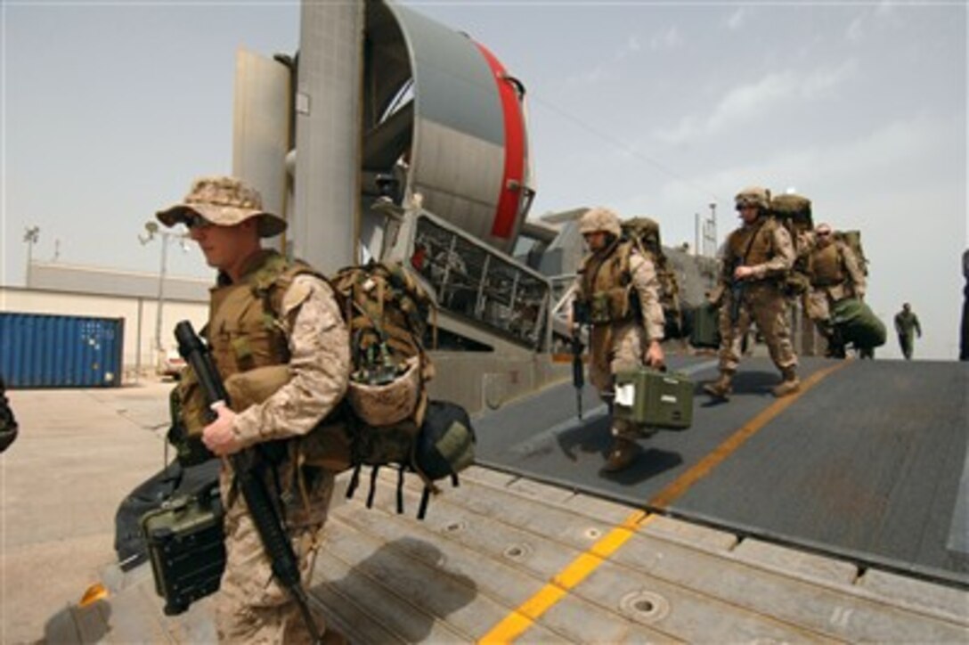 U.S. Marines arrive at Camp Patriot in Southwest Asia on a landing craft air cushion from the USS Bataan (LHD 5) on April 20, 2007.  The Marines are attached to the 26th Marine Expeditionary Unit out of Camp Lejeune, N.C.  