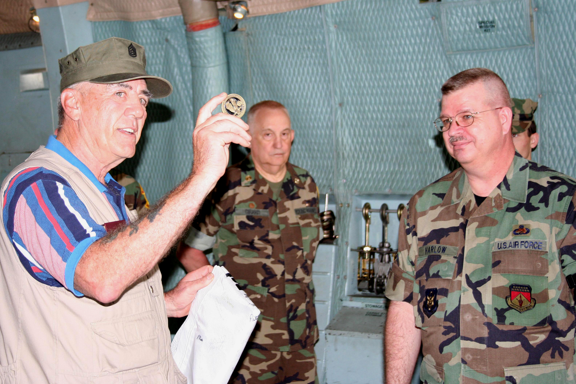Mail Call host R. Lee Ermey visits the 445th Airlift Wing at  Wright-Patterson AFB, Ohio, image size:2400x1600