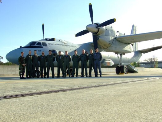 From left, Maj. Doug Brock, U.S. Embassy Zagreb Air Attaché, Capt. Brian Choate, 86th Operations Group, and Maj. Jason Terry, HQ USAFE/A3TW, center, stand with members of the Croatian Air Force during their visit to Ramstein April 13 to 17. Courtesy photo