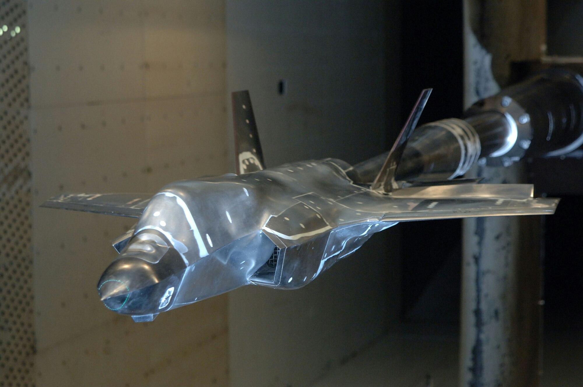 A 12-percent model of the Short Take-Off and Landing version of the F-35 Lightning II is undergoing aerodynamic loads testing in AEDC’s 16-foot transonic wind tunnel.