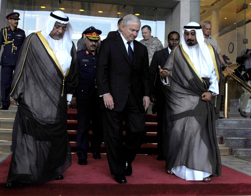 Secretary of Defense Robert M. Gates meets with His Highness, Sheikh Nasser Mohammed Al-Ahmed Al-Jaber Al-Sabah, Prime Minister of the State of Kuwait, and His Excellency, Sheikh Doctor Mohammad Sabah Al-Salem Al-Sabah, Minister of Foreign Affairs of the State of Kuwait, Aug. 1, 2007.