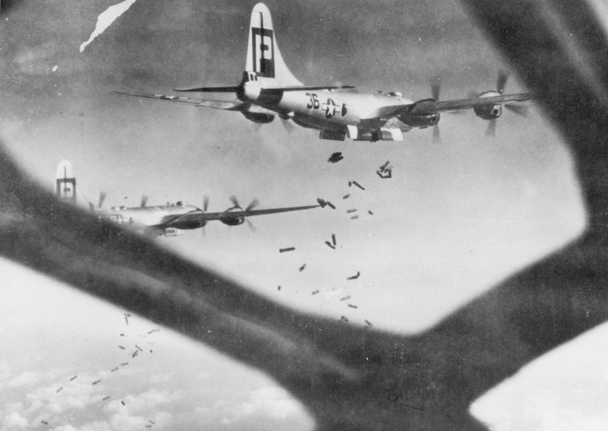 The air war, 1939-1945 : Overy, R. J : Free Download, Borrow