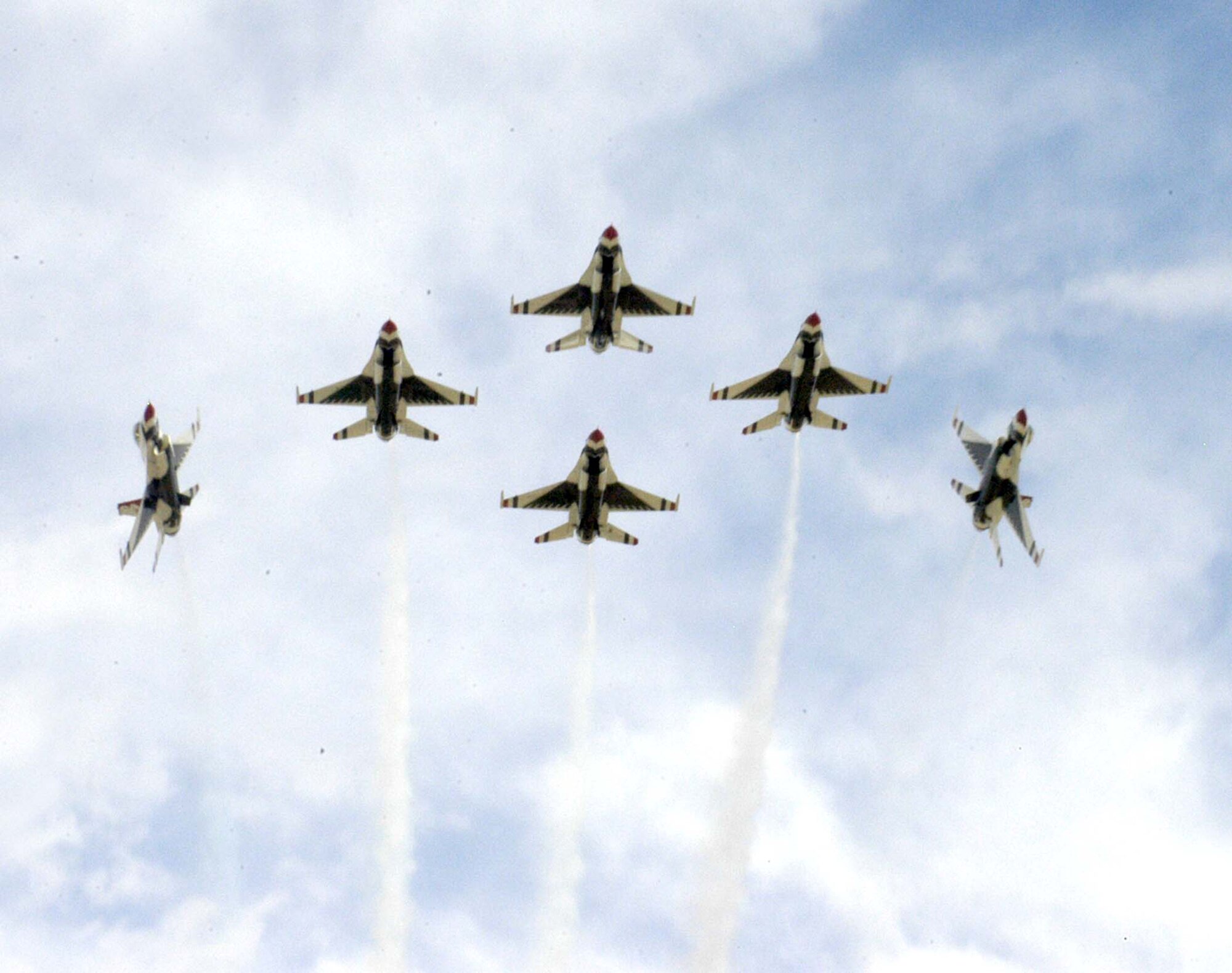 Thunderbirds perform during Cheyenne Frontier Days > F.E. Warren Air