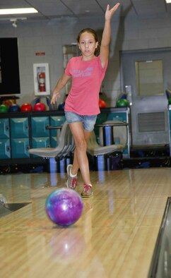 SHAW AIR FORCE BASE, S.C. -- Twelve year-old Lauren Finley, daughter of Gloria and Tech. Sgt. Keith Bishop, 20th Civil Engineer Squadron, bowls a practice game at the Shaw Bowling Center Aug. 13. Lauren won first place in the South Carolina Youth United States Bowling Congress Annual Tournament May 6. Ms. Finley will be given a plaque and an emblem for her accomplishment on Sept. 8, which is the first day of the bowling season. Shaw Youth Bowling registration for ages three through 21 is Aug. 18 and 25 from noon to 3 p.m. at the Shaw Bowling Center. For more information, call the Shaw Bowling Center at 895-2732. (U.S. Air Force photo/Senior Airman John Gordinier)

