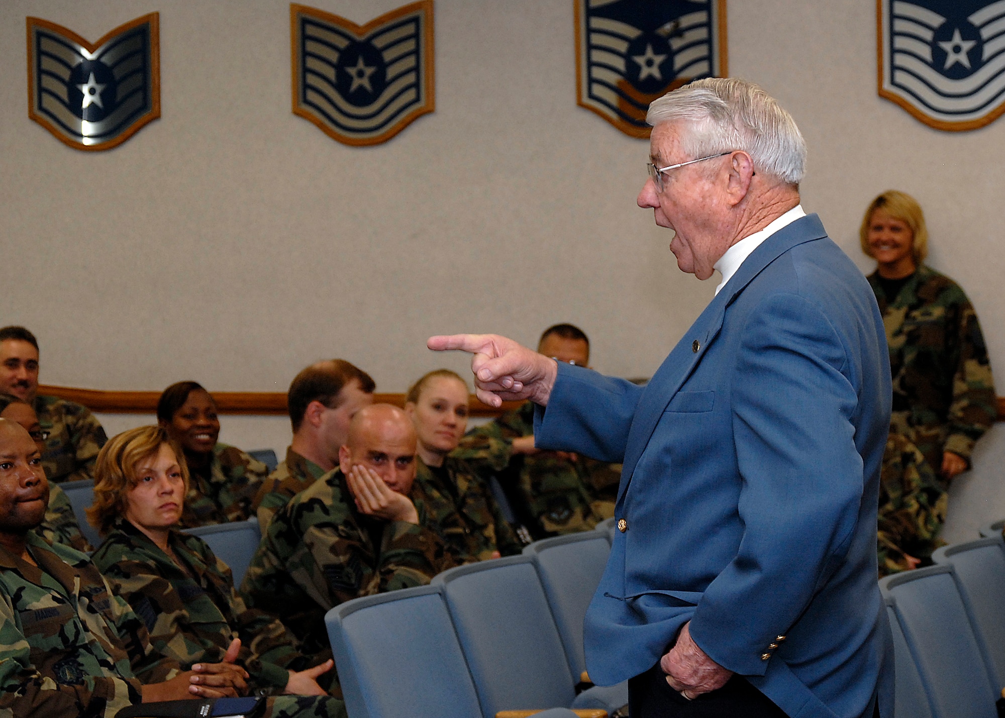 PETERSON AFB, Colo. -- Former Chief Master Sgt. of the Air Force Robert D. Gaylor held an enlisted call Aug. 2 at The Club. Chief Gaylor, the fifth CMSAF, was the guest speaker during the Master Sergeant Induction Ceremony Aug. 3. (U.S. Air Force photo)