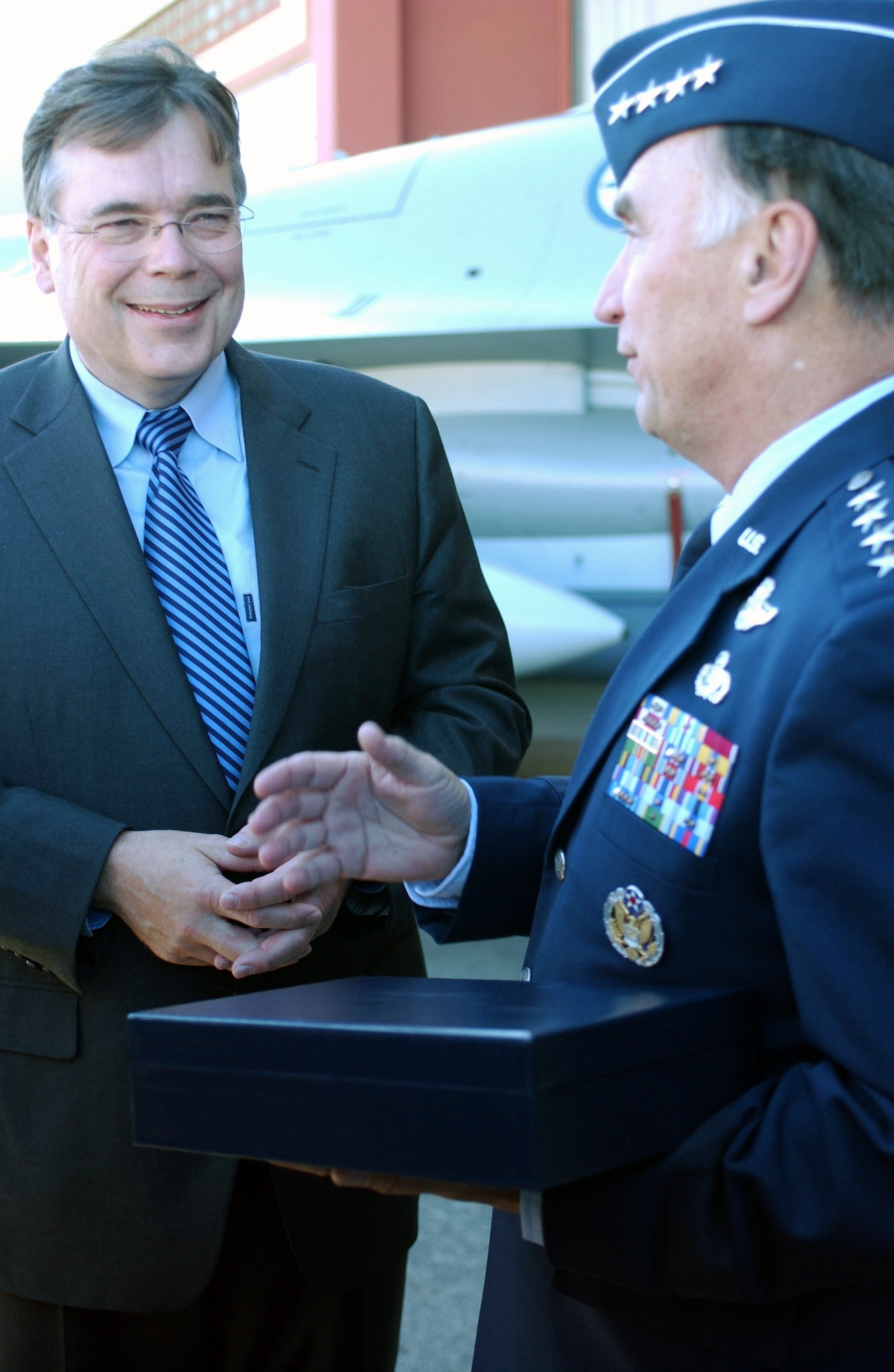 Gen. William T. Hobbins meets with Iceland Prime Minister Geir H. Haarde Aug. 13 during the opening ceremonies of exercise Northern Viking 2007.  The exercise is designed to demonstrate U.S. commitment to the 1951 bilateral U.S.-Iceland defense agreement and reinvigorate air defense command and control capabilities of joint and coalition forces in Iceland. General Hobbins is commander of U.S. Air Forces in Europe. (U.S. Air Force photo) 