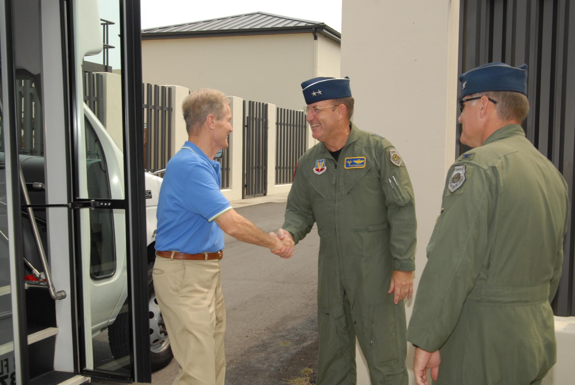 Democratic Florida Senator Bill Nelson is greeted at the 601st Air and Space Operations Center by Maj. Gen. Hank Morrow, 1st Air Force Commander and Col. David Kriner, 601st AOC Commander.  The senator toured Tyndall AFB, August 9, 2007, as part of a Florida panhandle tour.  (USAF photo/Lisa Norman) 