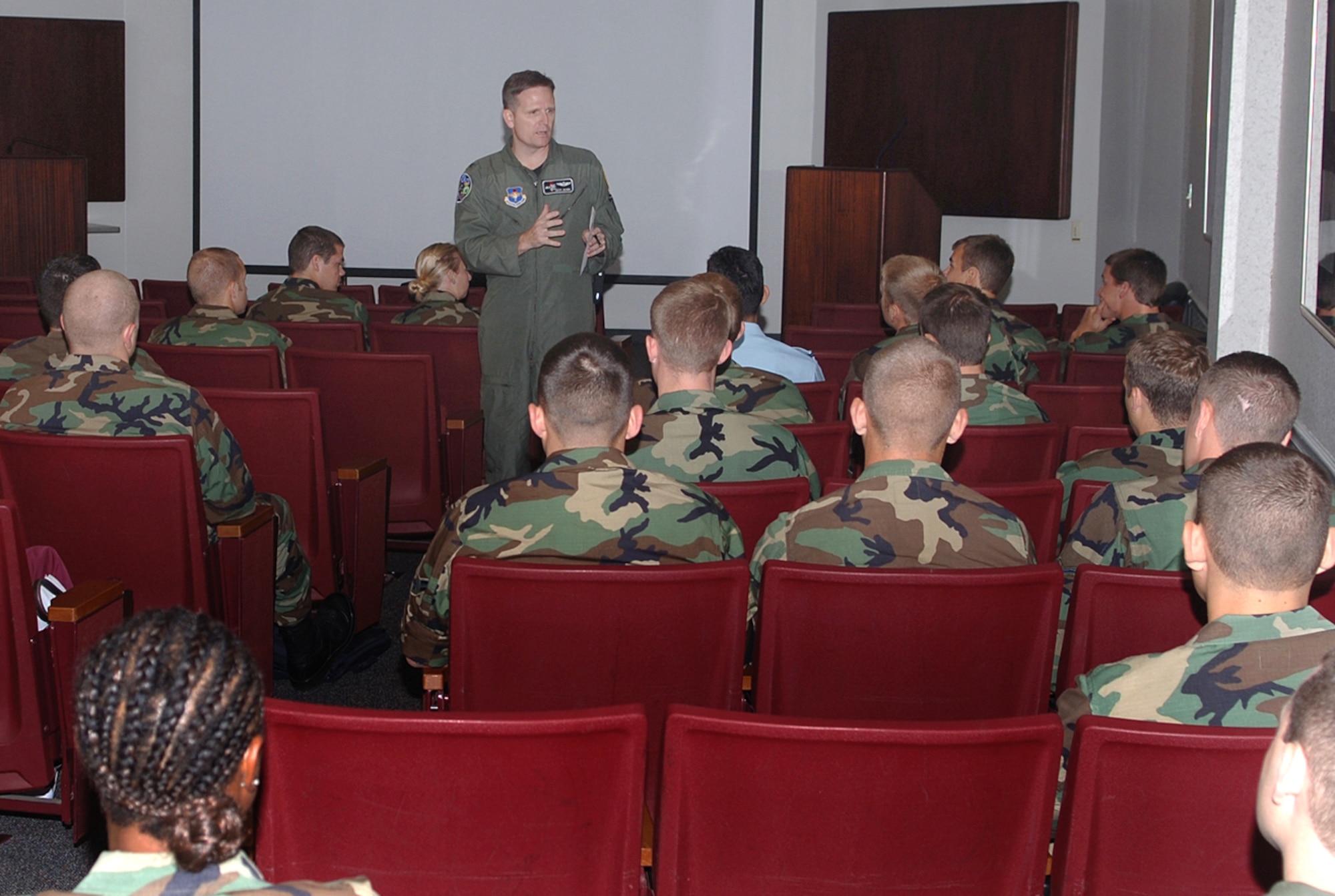 Colonel Jeff Dunn, 14th Flying Training Wing vice commander, briefs the newest BLAZE Team members at the Newcomers Orientation Aug. 14 in Phillips Auditorium. This day-long orientation is for those new to Columbus AFB, in which they become better aquainted with the facilities and units on base. The next Newcomers Orientation will be Sept. 6 in Phillips Auditorium. For more information, call the Airman and Family Readiness Center at 434-2790. (U.S. Air Force photo by Kenn Brown)