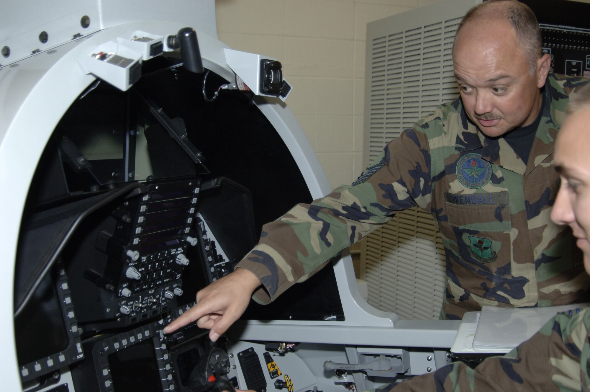 Field training detachment names its warriors of the week > Mountain