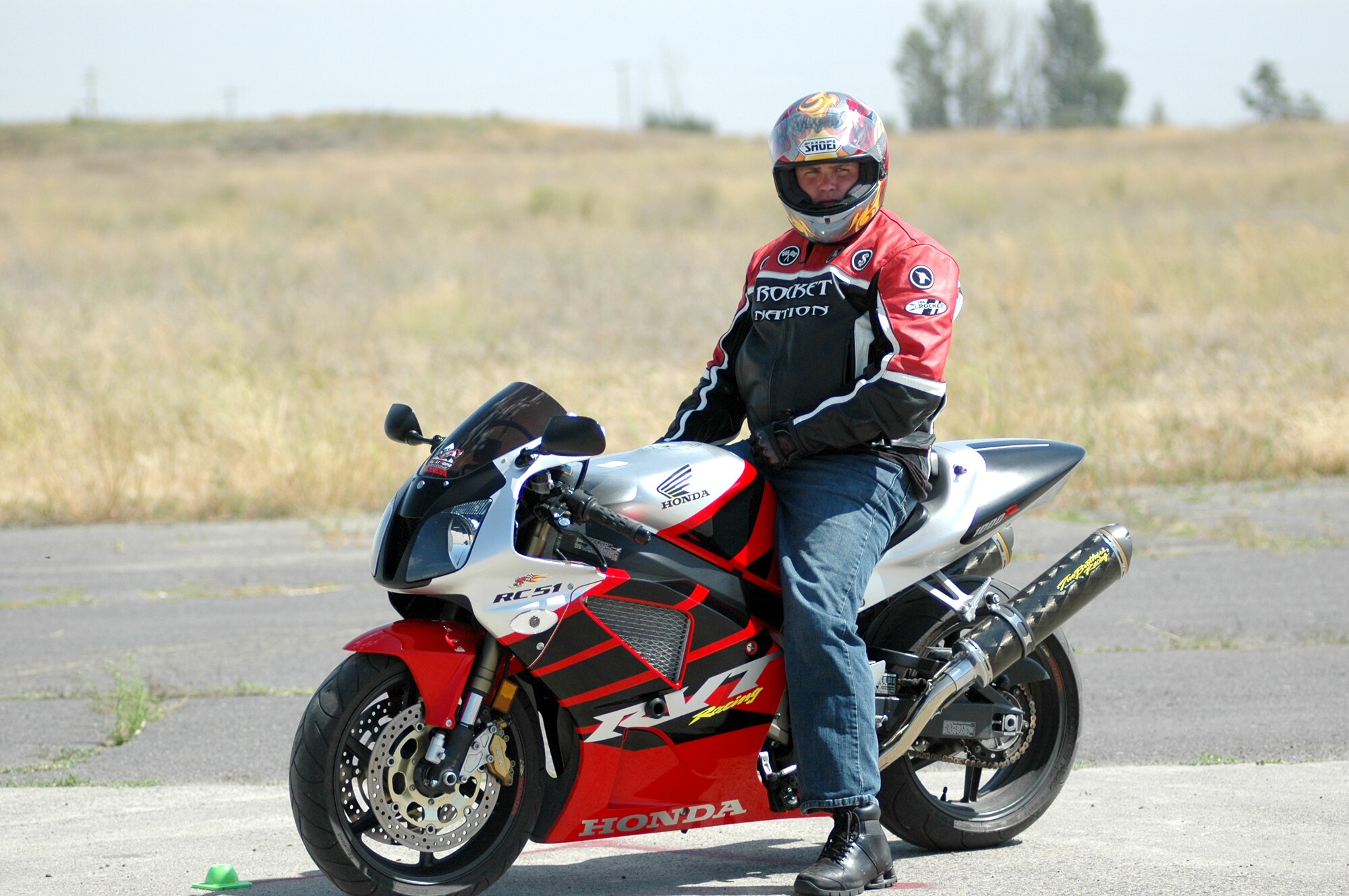 FAIRCHILD AIR FORCE BASE, Wash. -- Staff Sgt. Robert Simpson, 92nd Civil Engineering squadron, an instructor for the U.S. Air Force Sport Bike Training class conducted here Aug. 16. Sergeant Simpson waited on his sport bike before demonstrating a lesson. Currently, the class is voluntary but will become mandatory for all sport bike riders next year. There are fewer than 30 instructors that teach this course throughout the Air Force. (U.S. Air Force photo / Tech. Sgt. Larry W. Carpenter Jr.)