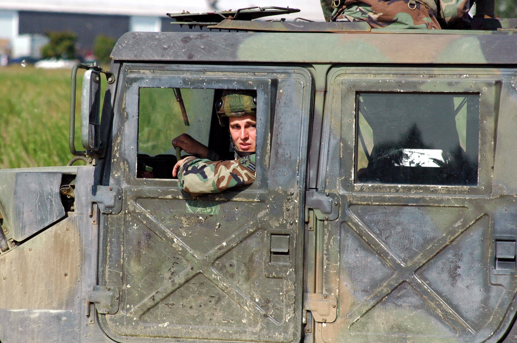 A student in the Phoenix Warrior 07-6 Course prepares for a convoy during field operations for the course Aug. 27 at Naval Air Engineering Station Lakehurst, N.J.  The course is taught by the U.S. Air Force Expeditionary Center's 421st Combat Training Squadron from Fort Dix, N.J., and is designed for Air Force security forces to practice combat skills basics.  (U.S. Air Force Photo/Tech. Sgt. Scott T. Sturkol)