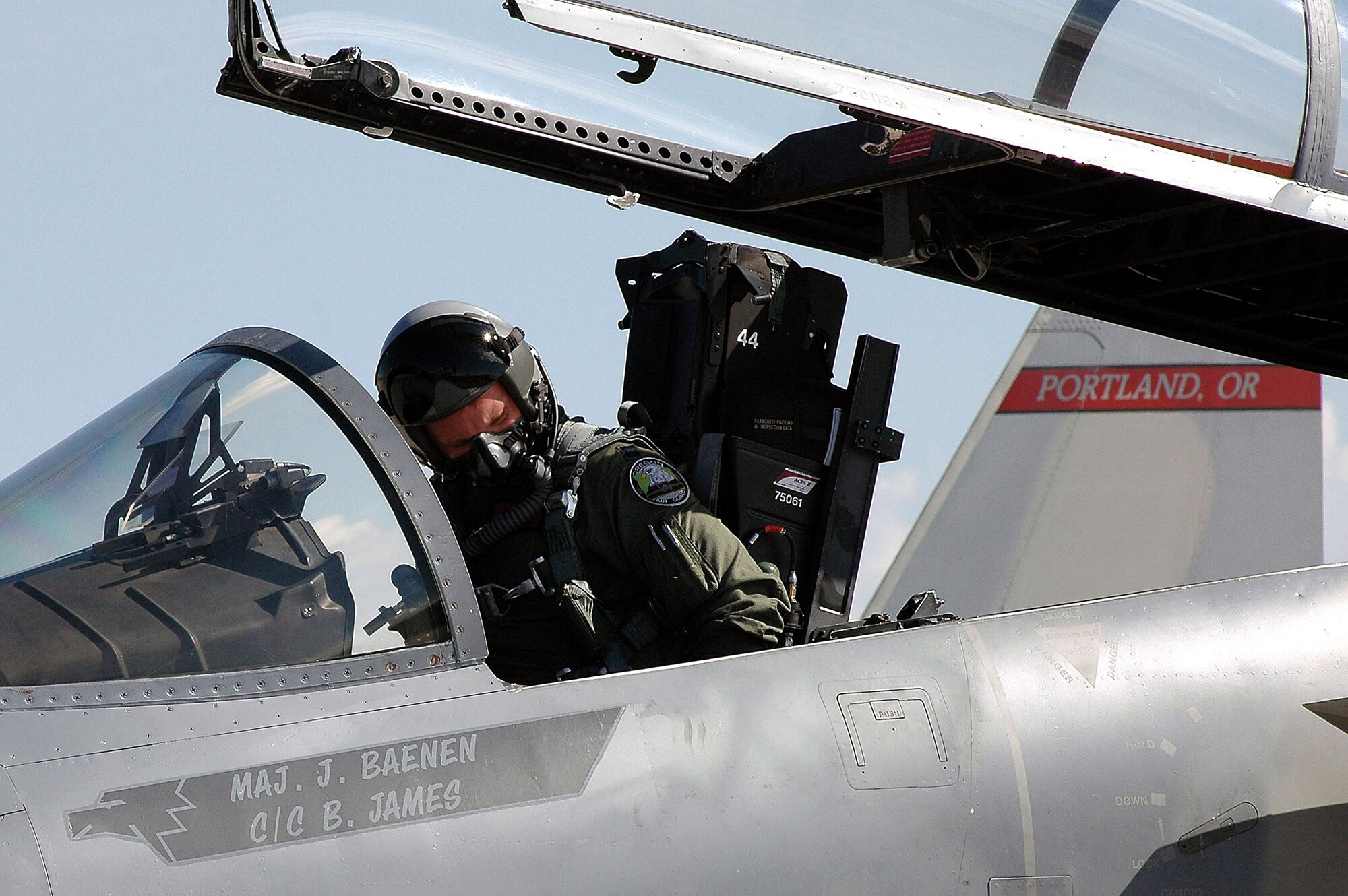 Captain Bill Kopp prepares to taxi an F-15 Eagle on the Nellis Air Force Base, Nev., flightline Aug. 28 during the Red Flag 07-3 exercise. Servicemembers from all the U.S. military branches, along with coalition forces, are participating in the event. Captain Kopp is a pilot with the Air National Guard's 142nd Fighter Wing at Portland, Ore. (U.S. Air Force photo/Tech. Sgt. Bob Sommer)
