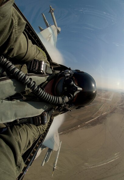 KUNSAN AIR BASE, South Korea-- An F-16 Fighting Falcon assigned to the 80th Fighter Squadron departs here Nov. 29 for a close-air-support training mission. Pilots utilize training missions to simulate actual conditions they may face in combat and keep their war-fighting skills honed.  (U.S. Air Force Photo/Master Sgt Jack Braden)