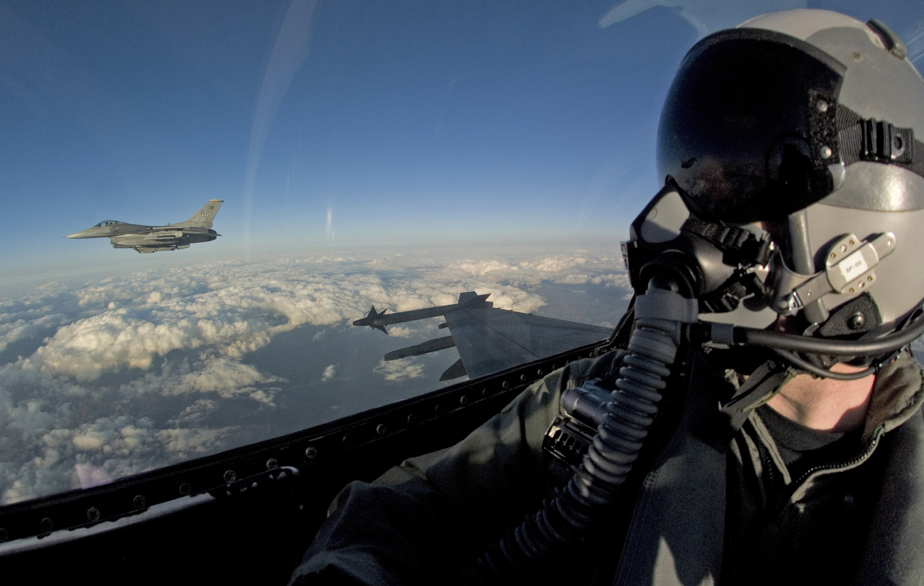 F-16 aircrews train for close-air support > Air Force > Article Display