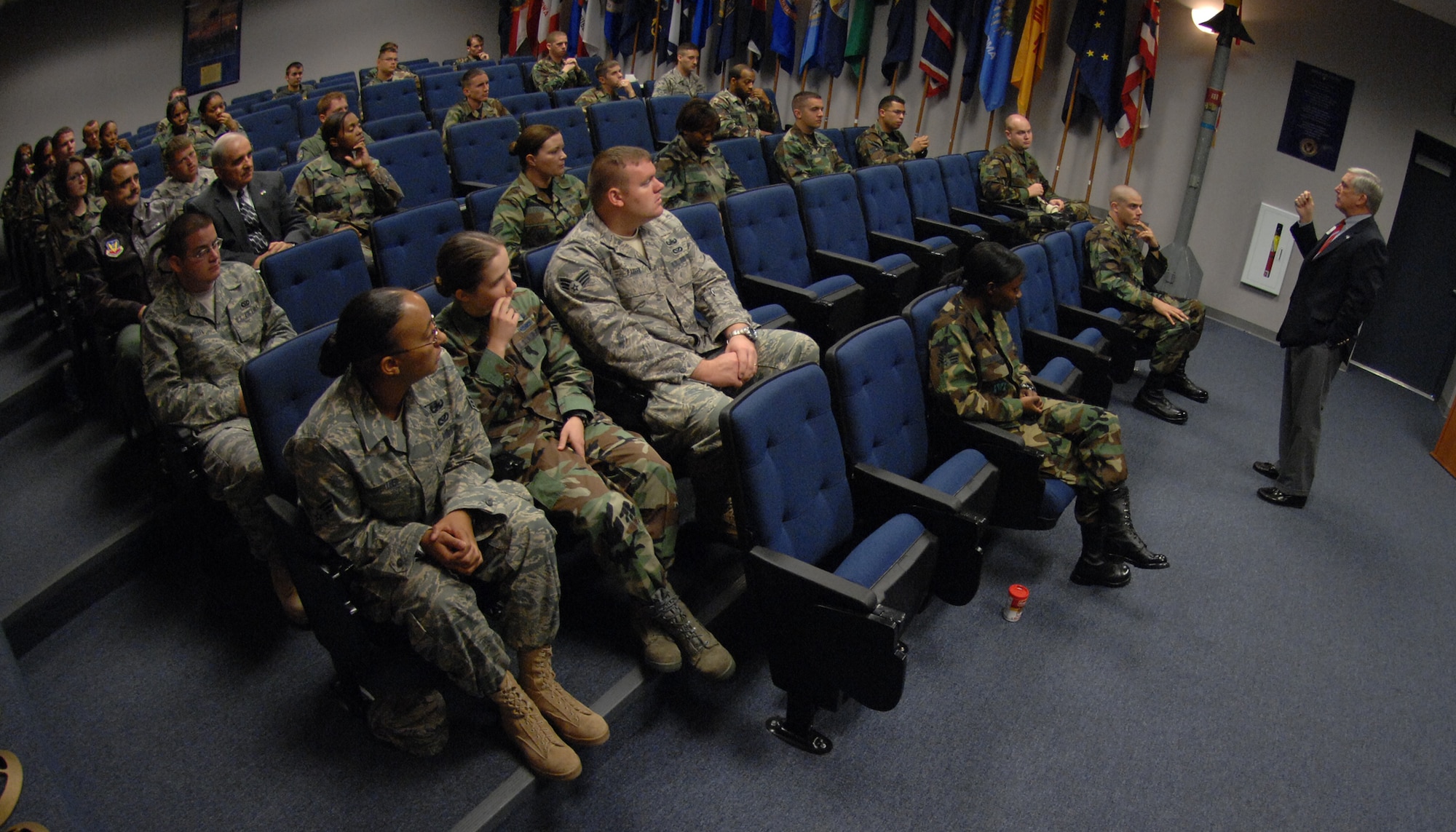 Bob Largent,  Air Force Association chairman of the board, visits Moody's Jason D. Cunningham Airman Leadership School, class 08A, Dec. 5 to discuss issues affecting Airmen worldwide. Mr. Largent's two day visit culminated in a combat search and rescue demonstration at the Grand Bay training and gunnery range. (U.S. Air Force photo by Airman First Class Brittany Barker)