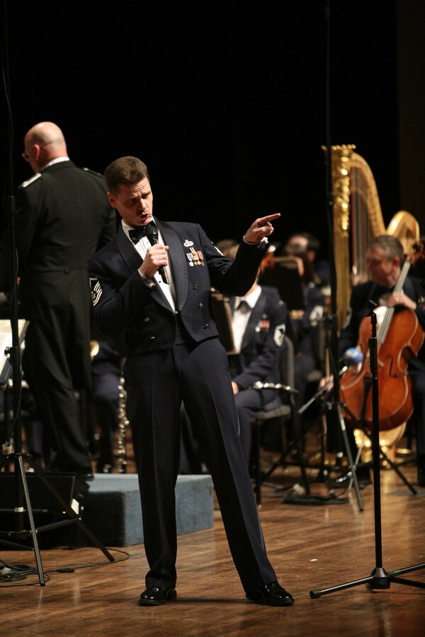 MSgt Robert Harrelson performs in a concert of the United States Air Force Band at Weber State University in Ogden, Utah, on their fall 2007 tour. MSgt Harrelson is a member of the Singing Sergeants, the official chorus of the United States Air Force.  (U.S. Air Force photo by SMSgt Robert Mesite)