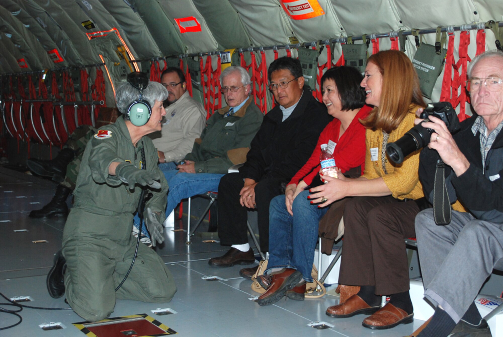 Master Sgt. Margaret Evans, a 940th Air Refueling Wing Operations Group in-flight refueling instructor, informs a group of Beale’s honorary commanders about the in-and-outs of the in-flight refueling process. (Photo by Senior Airman George Cloutier)