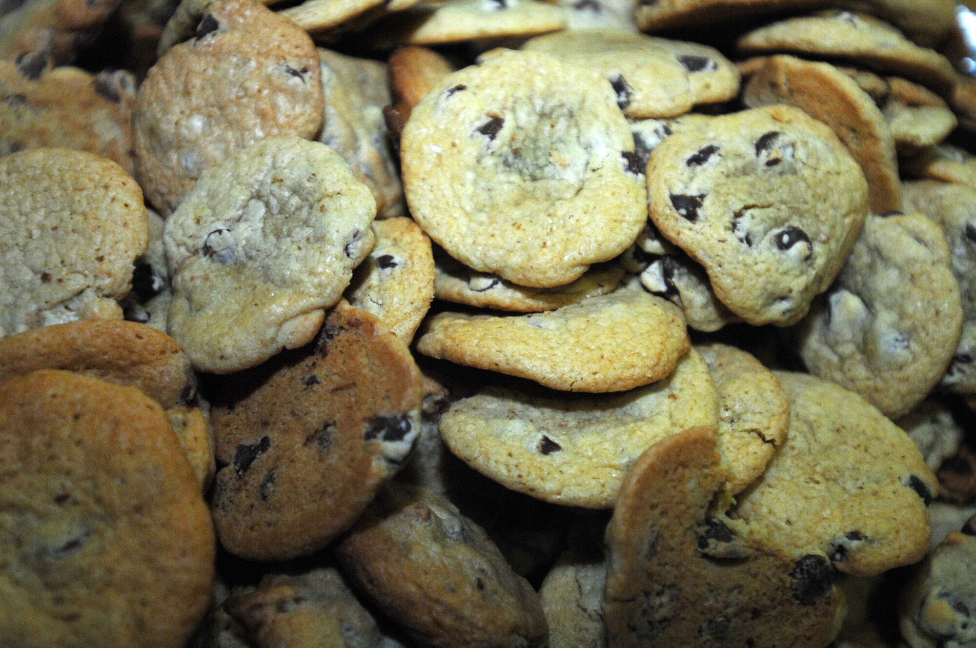 SPANGDAHLEM AIR BASE, Germany -- Cookies sit waiting to be bagged at Club Eifel Dec. 12, 2007.The Officers Civilian Spouses Club provided a dozen cookies to unaccompanied Airmen living in the dormitories. (U.S. Air Force photo/Airman 1st Class Jenifer Calhoun)