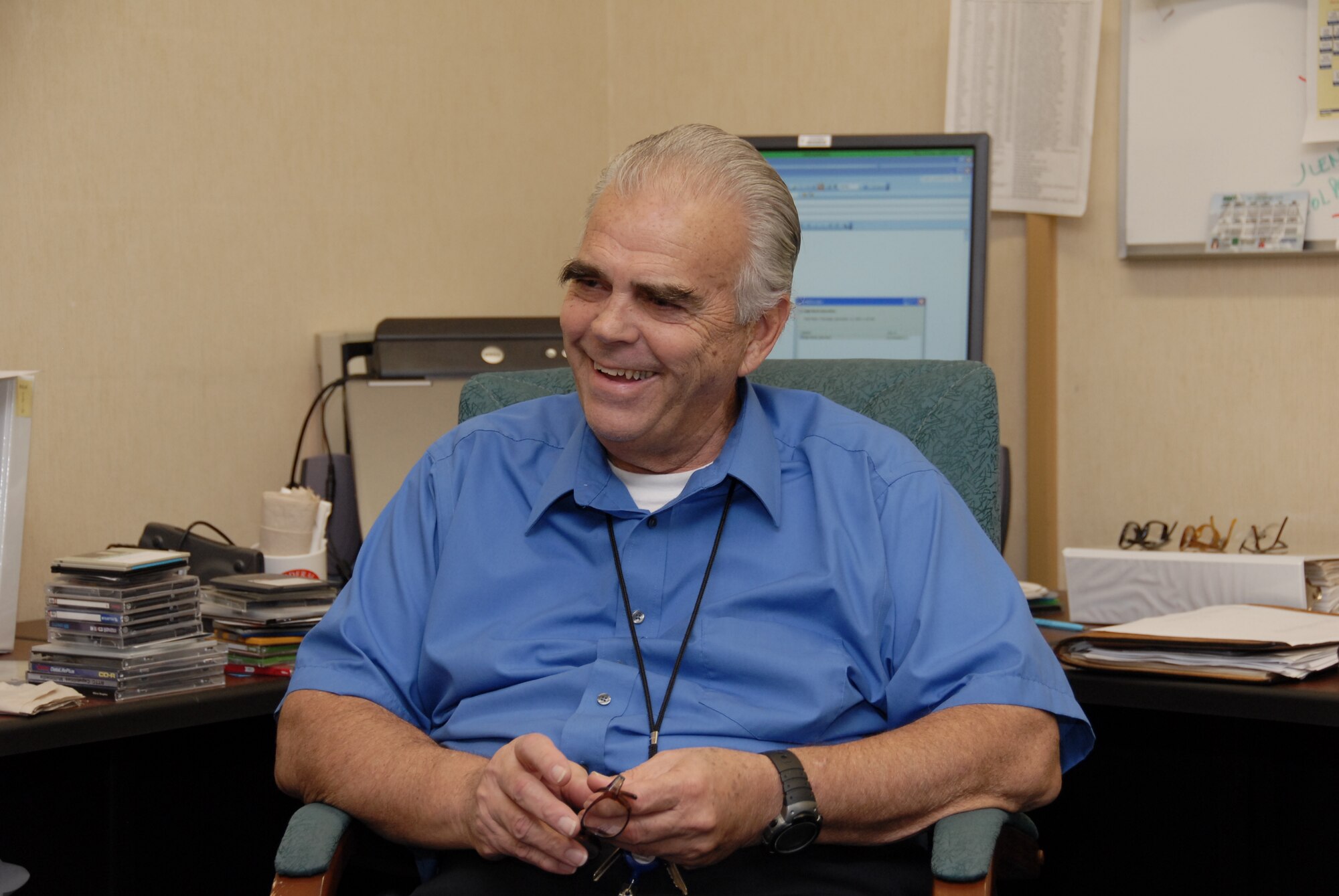 Dale Bradley, an engineer in the 718th Test Squadron, is turning over his 39 years of AEDC knowledge to young engineers when he retires Jan. 3. Bradley has been at AEDC since 1975 and has become the jack of all trades when it comes to analysis and evaluation. In retirement, Mr. Bradley plans on spending time with his grandchildren and plowing hundreds of acres of farmland in southern middle Tennessee. (Photo by Rick Goodfriend)