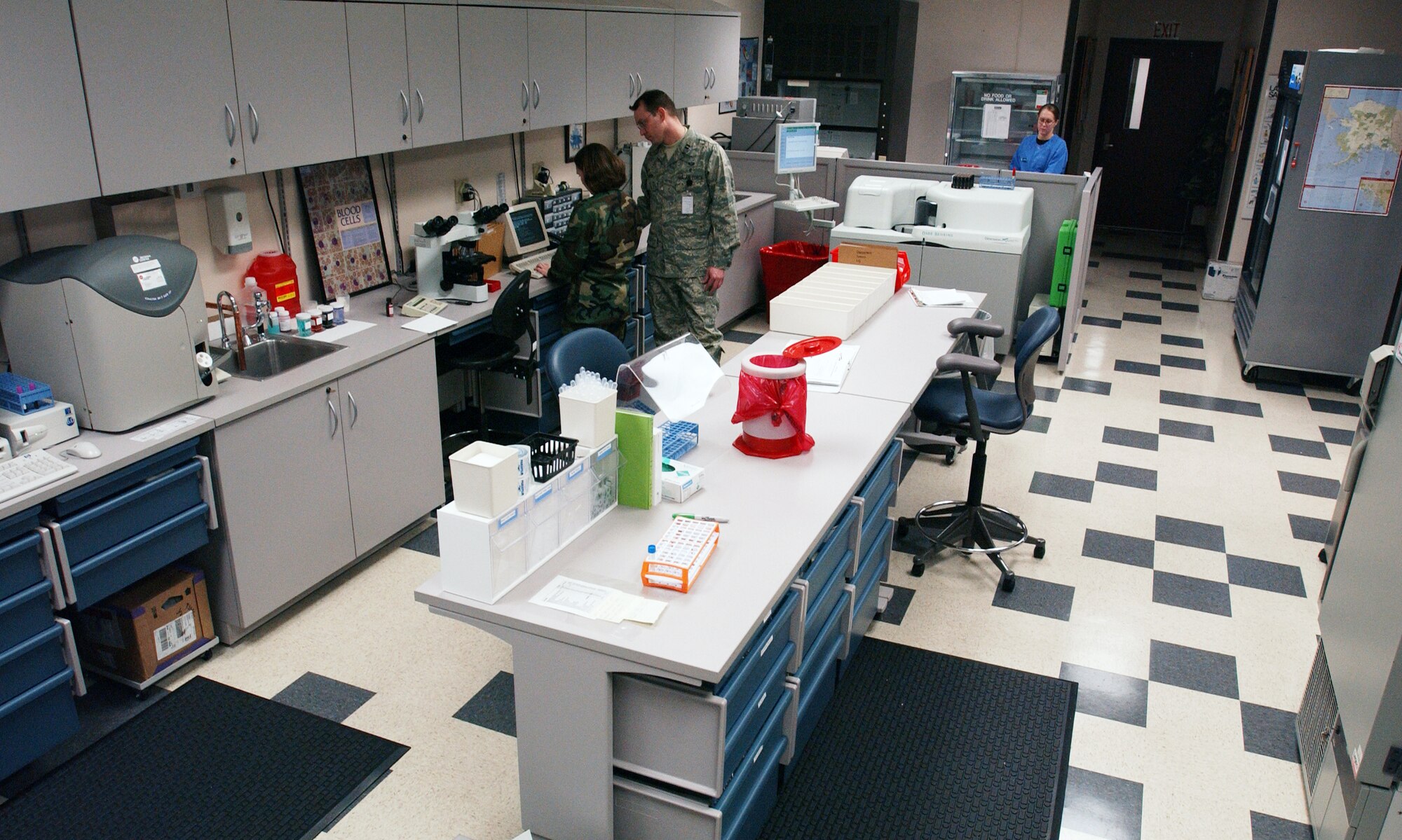Laboratory technicians assigned to the 354th Medical Group at Eielson Air Force Base, Alaska collect, process, analyze and test specimens for diagnostic clinical testing in chemistry, urinalysis, hematology, microbiology and serology. (U.S. Air Force photo/Staff Sgt Eric T. Sheler)
