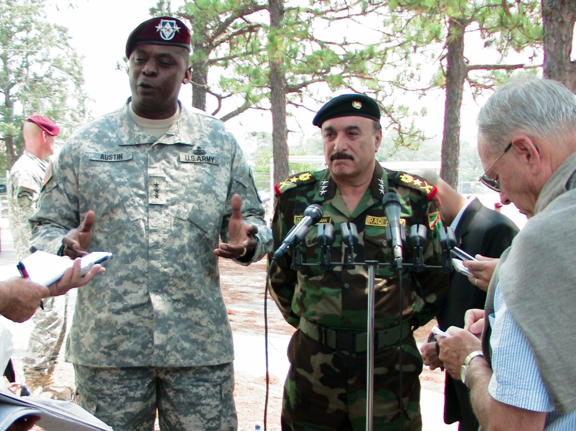 Army Lt. Gen. Lloyd Austin, XVIII Airborne Corps Commander, and Iraqi Army Lt. Gen. Ghai Ban Majeed Ali, Iraqi Ground Forces Commander, answer questions from media role players during Unified Endeavor 07-2 at Fort Bragg, N.C., Aug. 16.  Over 2,100 people from eight locations participated in the US Joint Forces Command, Suffolk, Va. and Battle Command Training Program, Fort Leavenworth, Kan. sponsored mission rehearsal exercise. (Air Force photo by Tech. Sgt. Elisabeth Matulewicz)