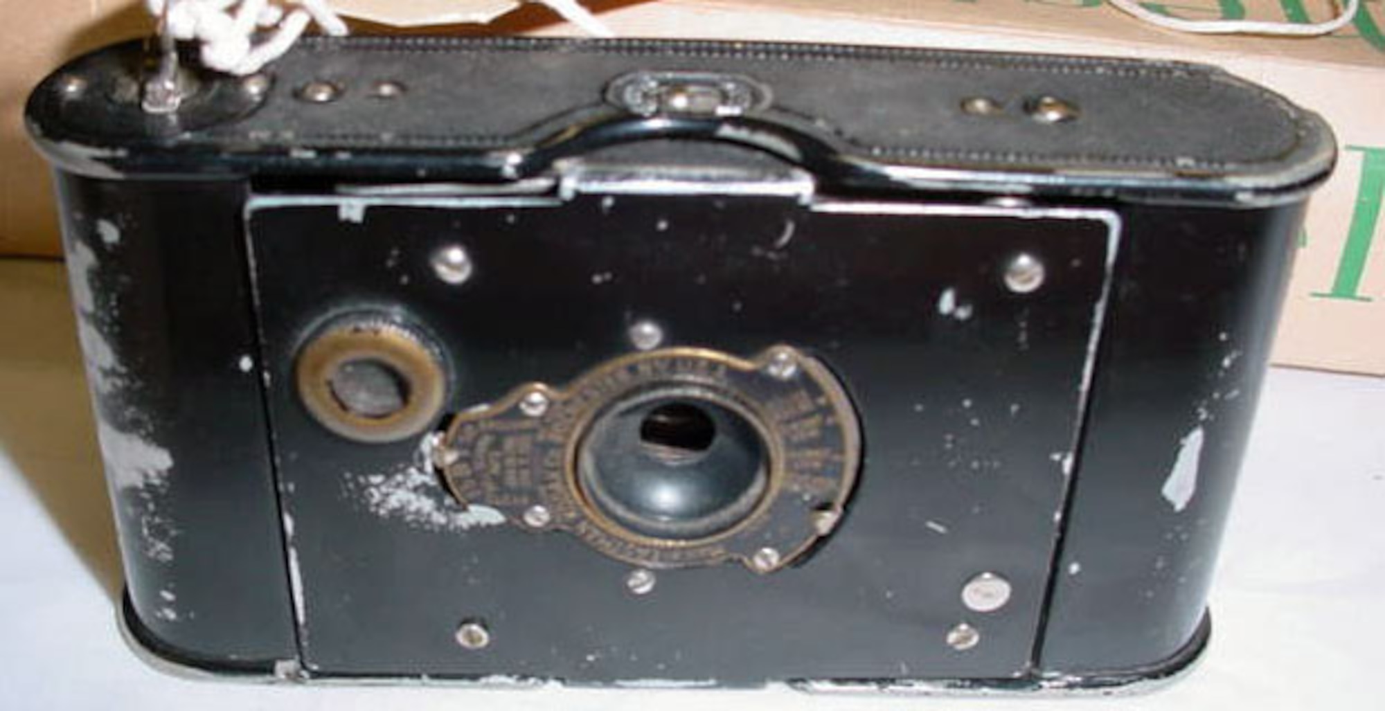 This camera was used by Lt. Robert Rutherford Nelson, an American who enlisted in the Royal Flying Corps during World War I. Lt. Nelson only began flight school in January 1918, so neither he nor his "Salamander" unit saw combat. (U.S. Air Force photo)