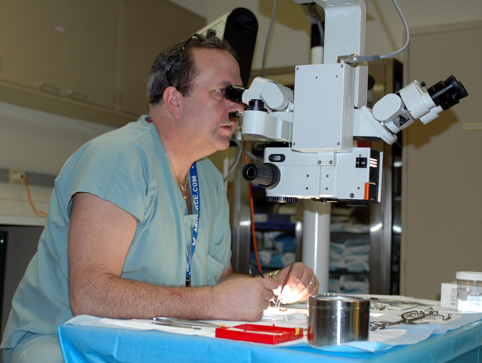 Mr. Jim Larsen, 60th Medical Support Squadron, uses a microsurgery microscope during a recent training session. One of three clinical research facilities in the Air Force, the Clinical Investigation Facility at David Grant USAF Medical Center not only support mission safety but also clinical based research including assisting doctors in research and training at DGMC. (U.S. Air Force photo by Jennifer Brugman)