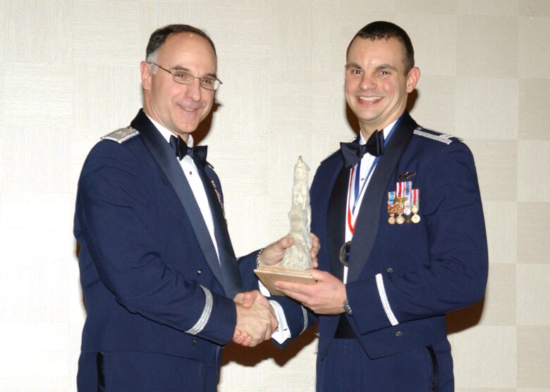 EIELSON AIR FORCE BASE, Alaska -- The 354th Fighter Wing 2006 Flight Commander of the Year is Captain Marshall Chalverus.
(U.S. Air Force photo by Airman Christopher Griffin)