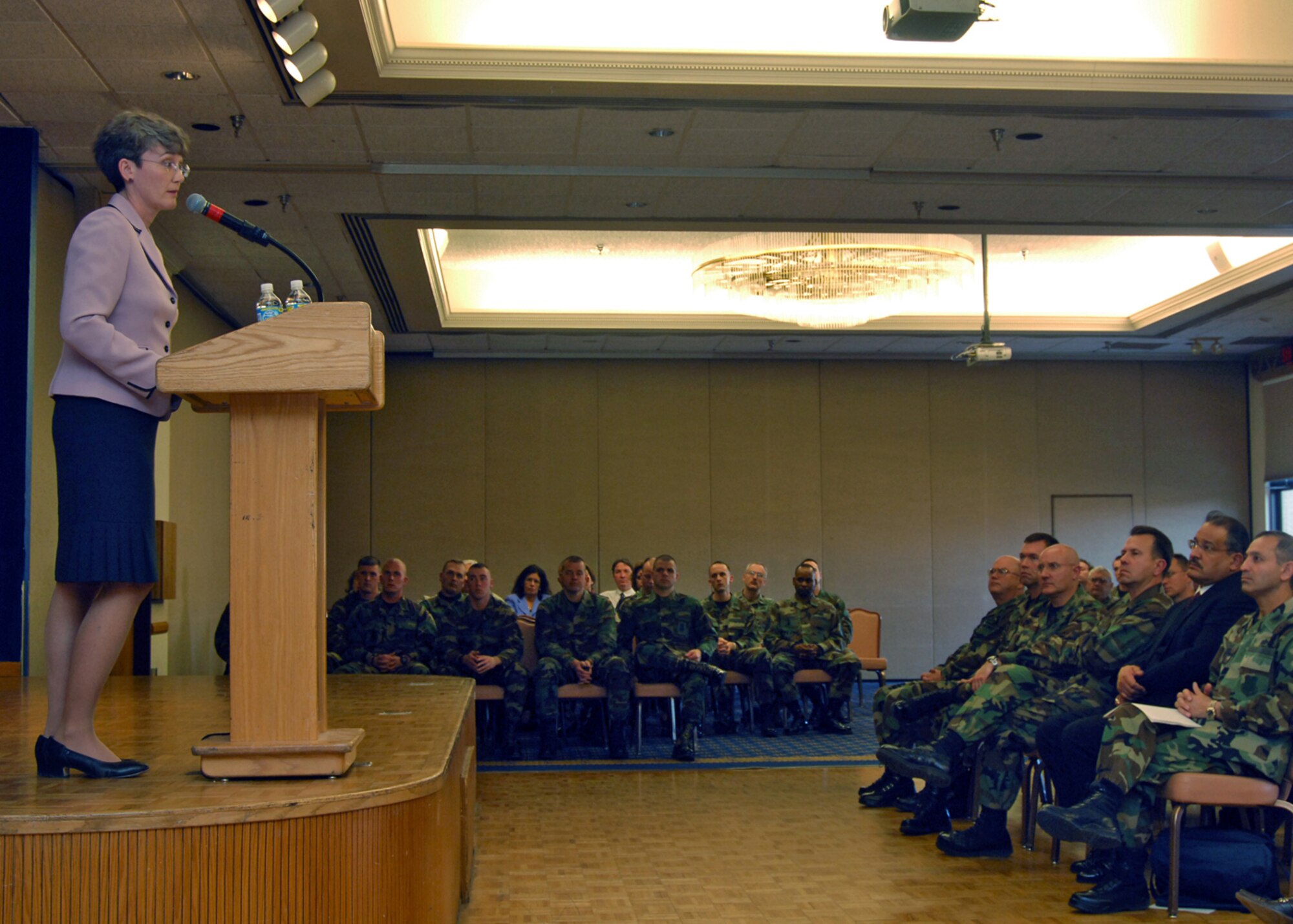U.S. Congresswoman Heather Wilson (R, N.M.) speaks at an officer's call Feb. 2 at the Mountain View Club here. At the event, Congresswoman Wilson spoke about her military experience and today's armed forces. (U.S. Air Force photo by Todd Berenger)