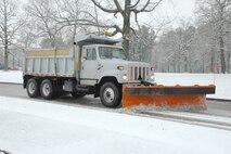 Middle Tennessee saw its first snow fall of 2007 late last week with the counties surrounding AEDC receiving anywhere from a half-an-inch to two inches. This AEDC snow plow clears the roads before employees arrived. 