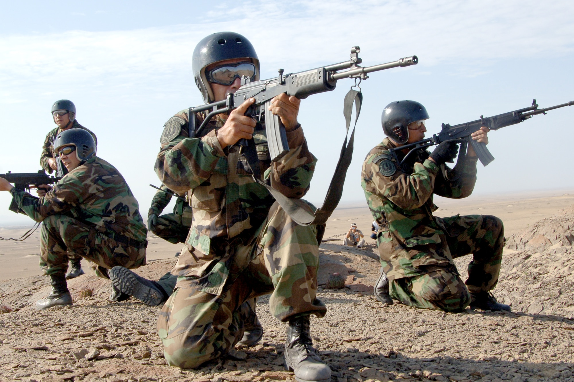 Peruvian special forces secure an exercise area as U.S. and Peruvian Air Forces perform a joint combat search and rescue exercise Feb. 14 near Chiclayo, Peru. The exercise was part of Falcon and Condor 2007, a joint exercise between the U.S. and Peruvian Air Forces. (U.S. Air Force photo/Tech. Sgt. Kerry Jackson)
