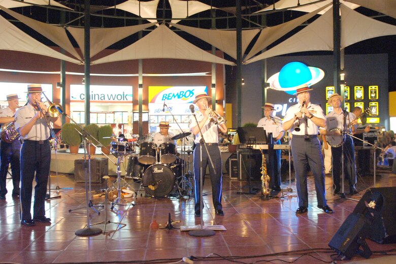 The Air National Guard Band of the Southwest performs for a Peruvian audience at a mall in Chiclayo, Peru. The band is in Peru to support Falcon and Condor 2007, a joint military exercise and air show that provides the U.S. military the opportunity to work together and build relationships with military and civilian leaders of Peru. (U.S. Air Force photo/Tech. Sgt. Kerry Jackson)
