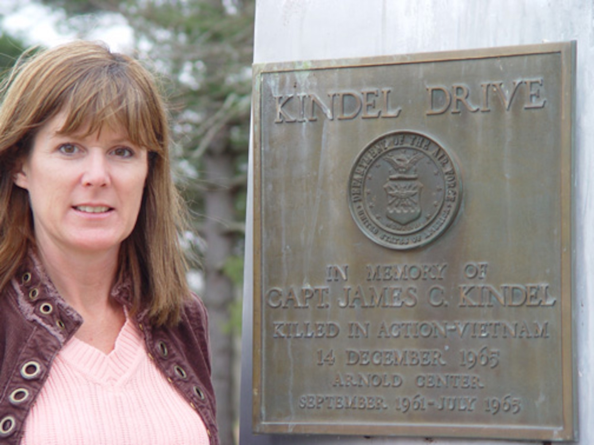 Suzie Jenkins, daughter of Capt. James Kindel, came to Arnold Tuesday to visit the memorial to her dad.