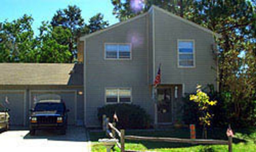 A photograph of a house in Eglin base housing at Magnolia Manor (Poquito Bayou).