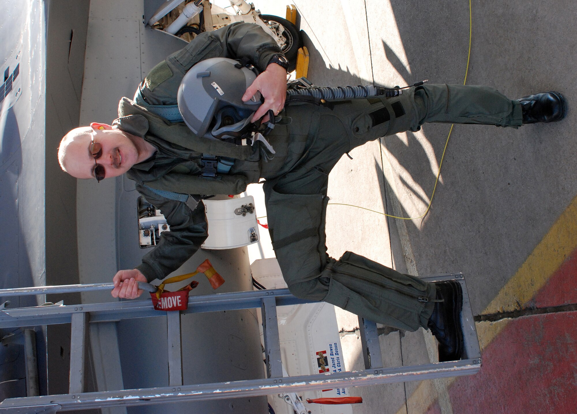 Staff Sgt. Edwin Hartman, Fiscal Year 2006 Get 1 Now award winner, was credited with referring five new members to the Air Force Reserve Command. (U.S. Air Force Photo/Tech. Sgt. Stephen Bailey)