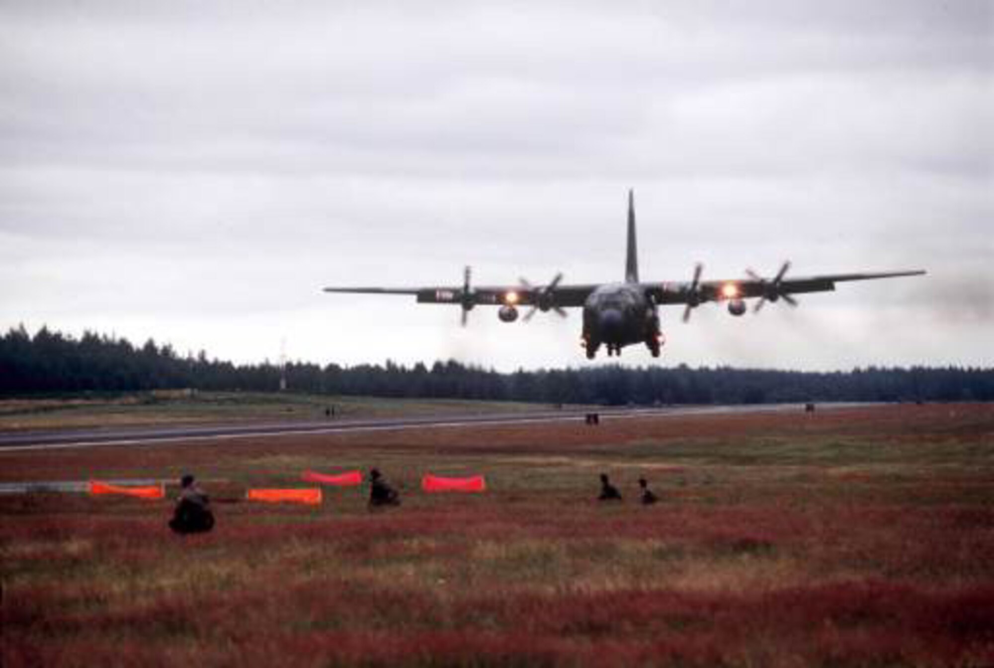 A C-130 Hercules prepares to land. C-130s are flown by Airmen assigned to the 913th Airlift Wing at Naval Air Station Joint Reserve Base in Willow Grove, Pa. Air Force Reserve Command officials briefed congressional leaders Jan. 3 on plans to deactivate the command's 913th AW. (U.S. Air Force photo)