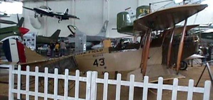 Curtiss JN-4D "Jenny"