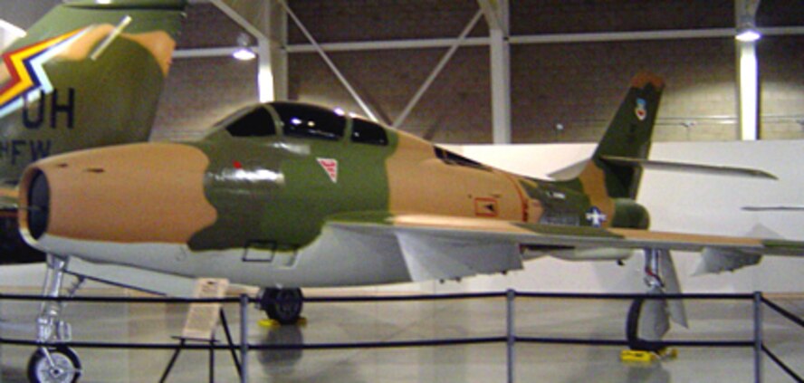 Republic F-84F-25-RE "Thunderstreak"