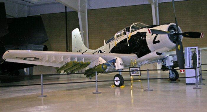 Douglas A1E "Skyraider'
